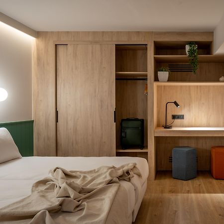 Apartamentos Libere Bilbao Museo Esterno foto